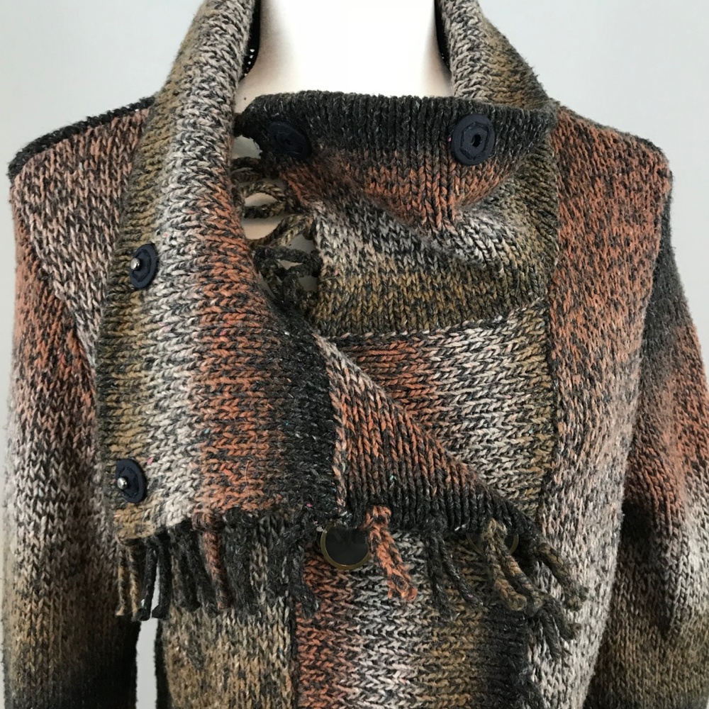 ✂️CLEARANCE CAbi Frontier Fringe Cowl Cardigan